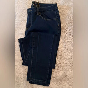 Rue 21 dark wash skinny jeans, size 11/12